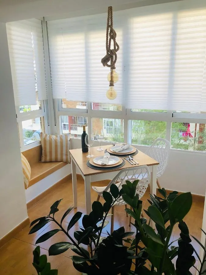 Apartaestudio Moderno Benalmádena Málaga Apartamento